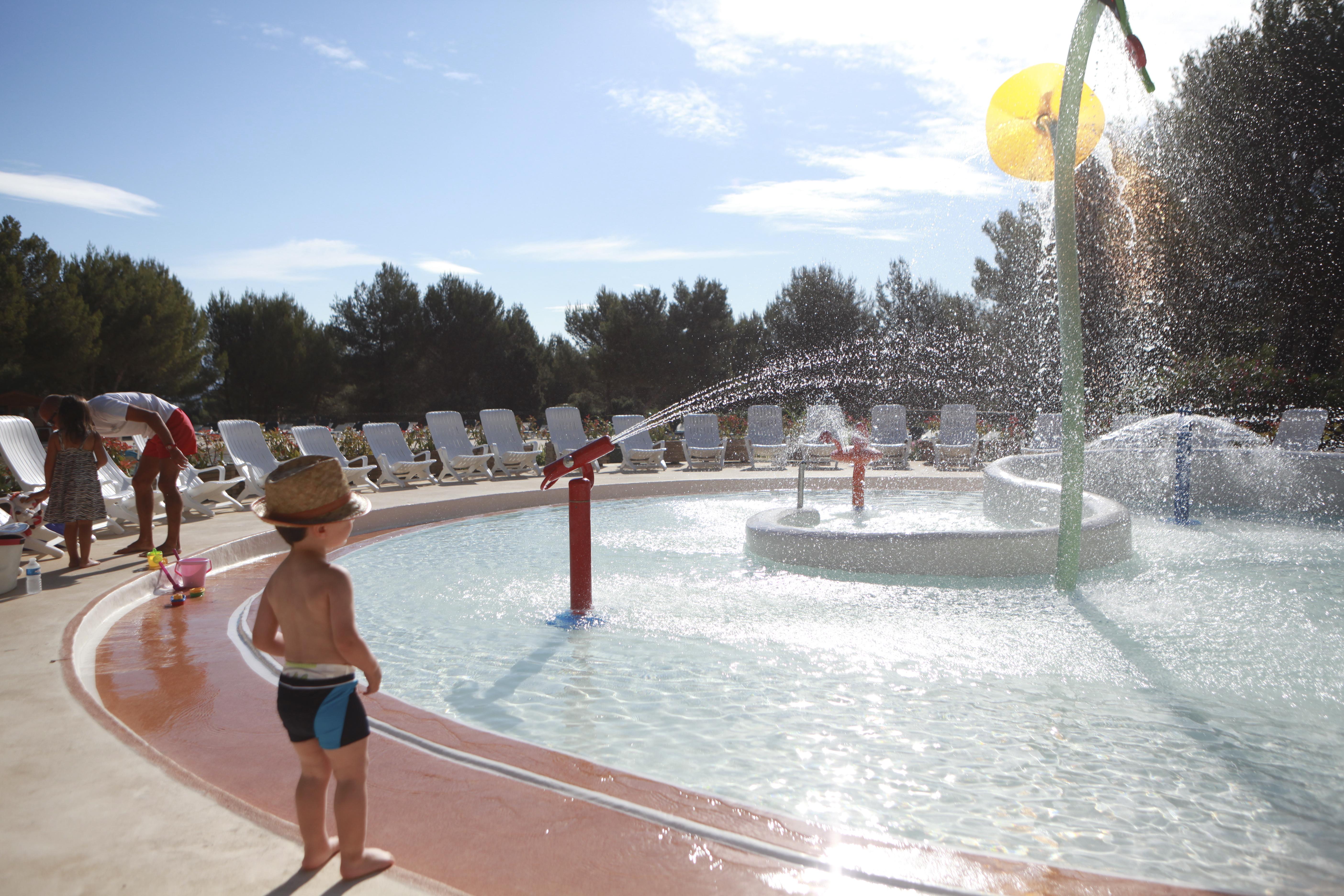 Village Pierre & Vacances Pont Royal En Provence マルモール エクステリア 写真