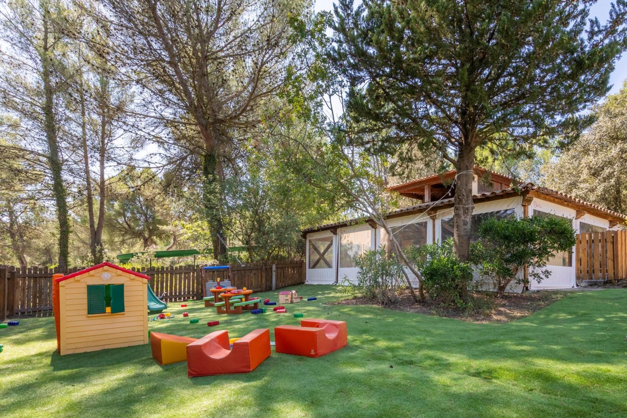 Village Pierre & Vacances Pont Royal En Provence マルモール エクステリア 写真